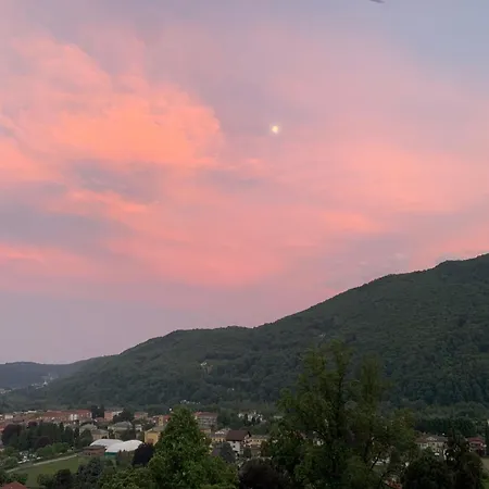 Holiday home La Verbena - Storica Con Parco In Val Pellice