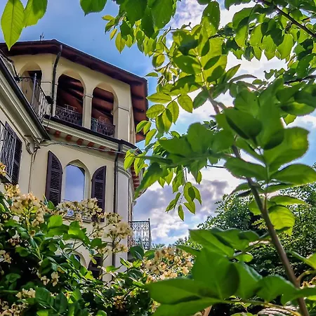 La Verbena - Storica Con Parco In Val Pellice Holiday home *